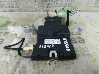 Second-hand car spare part electronic module for audi a3 (8p) 2.0 tdi ambiente oem iam references 8p0035225d  