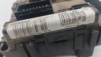 Second-hand car spare part fuse box unit for citroen berlingo 1.9 d multispace oem iam references 9643498980  t118470002