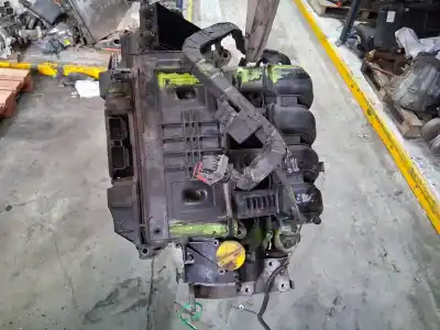 Автозапчасти б/у полный двигатель за renault clio ii fase ii (b/cb0) dynamique ссылки oem iam d4f712  