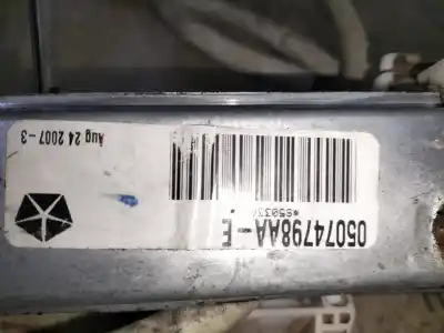 Second-hand car spare part passenger side right window regulator for dodge caliber 2.0 16v crd cat oem iam references 05074798aae  