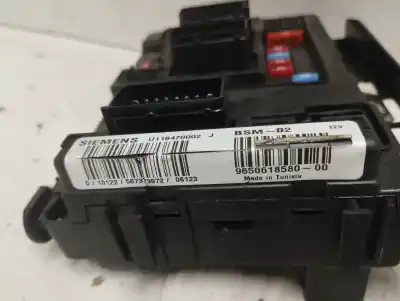 Second-hand car spare part fuse box unit for citroen berlingo 1.9 d multispace oem iam references 9650618580  