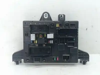 Peça sobressalente para automóvel em segunda mão caixa de fusíveis e relés por opel astra j (p10) 1.6 (68) referências oem iam 365927271