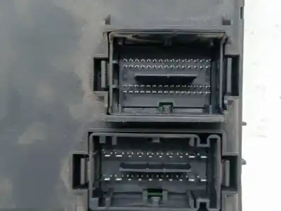 Second-hand car spare part fuse box unit for opel corsa d cmon oem iam references 13279900  