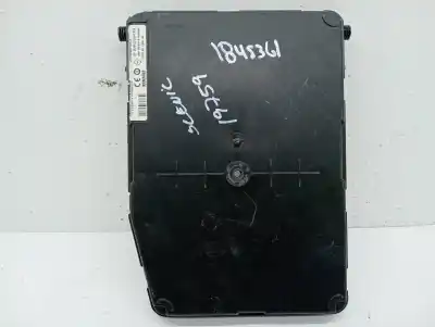 Second-hand car spare part fuse box unit for renault scenic iii expression oem iam references 8200724363  