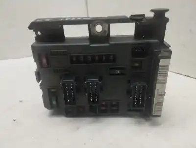 Pezzo di ricambio per auto di seconda mano SCATOLA RELÈ/FUSIBILI per CITROEN C5 BERLINA 2.0 HDi 90 SX/SX Automático Riferimenti OEM IAM 964125808000  