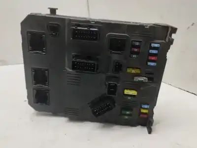 Gebrauchtes Autoersatzteil RELAIS SICHERUNGSKASTEN Multifunktionsrelais zum PEUGEOT 407 SW ST Confort OEM-IAM-Referenzen 9655221080  