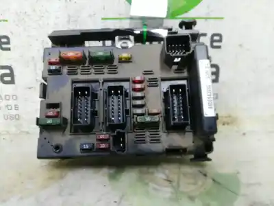 Peça sobressalente para automóvel em segunda mão CAIXA DE FUSÍVEIS E RELÉS por PEUGEOT 206 BERLINA 1.4 HDi Referências OEM IAM 9650663980  