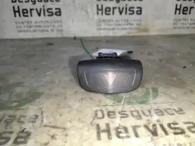 Peça sobressalente para automóvel em segunda mão INTERRUPTOR 4 PISCAS - EMERGÊNCIA por NISSAN PRIMERA BERLINA (P12) 1.9 16V Turbodiesel CAT Referências OEM IAM   