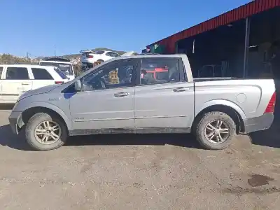 Second-hand car spare part rear left door for ssangyong actyon sports xdi 4wd oem iam references 