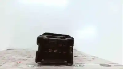 Peça sobressalente para automóvel em segunda mão interruptor 4 piscas - emergência por nissan almera (n16/e) qg15de referências oem iam 06016