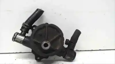 Автозапчастина б/у галмумний депресор / вакуумний насос для mitsubishi l 200 k6 7 2500 td glx 4-ptas. посилання на oem iam 4d56