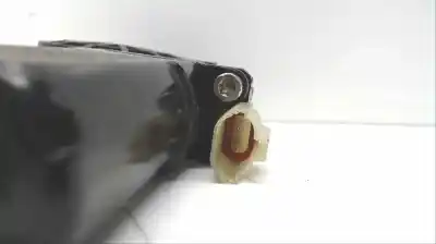İkinci el araba yedek parçası SAG ÖN CAM MOTORU için HYUNDAI ELANTRA (XD)  OEM IAM referansları   