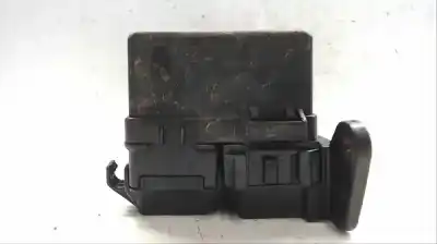 Pièce détachée automobile d'occasion boîtes à fusibles pour nissan terrano ii r20 références oem iam 71543025 24  