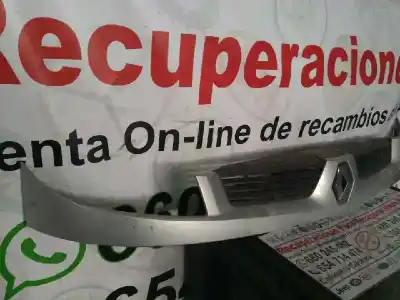 Pièce détachée automobile d'occasion GRILLE AVANT pour RENAULT KANGOO  Références OEM IAM 7701062106  2005