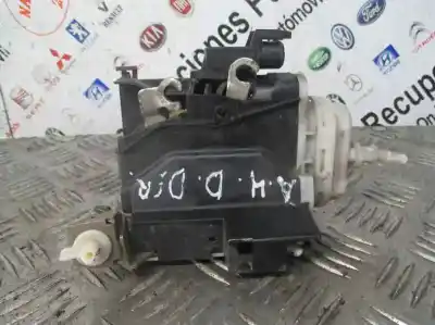 Peça sobressalente para automóvel em segunda mão fechadura da porta dianteira direita por audi a4 b5 avant (8d5) 1.9 tdi referências oem iam 8d1837016a