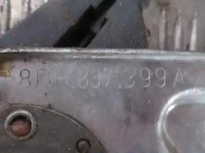 Автозапчастина б/у регулятор переднього правого скла для audi a4 b5 avant (8d5) 1.9 tdi посилання на oem iam 8d0837400a  