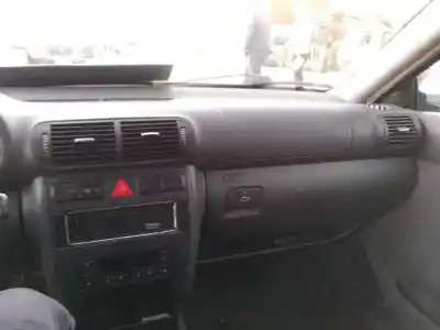 Peça sobressalente para automóvel em segunda mão comando de sofagem (chauffage / ar condicionado) por audi a3 (8l1) 1.9 tdi referências oem iam 8l0820043d