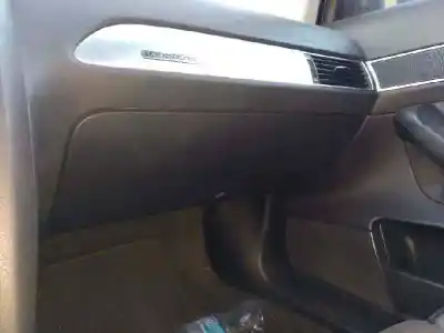 Pièce détachée automobile d'occasion boite à gants pour audi a6 avant (4f5) asb références oem iam 4f1857104