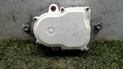 Автозапчастина б/у задній правий двиг центрального замкування для mitsubishi l 200 k6 7 2500 td glx 4-ptas. посилання на oem iam mr432147  