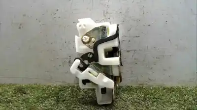 Автозапчастина б/у замок заднього правого дверя для mitsubishi l 200 k6 7 2500 td glx 4-ptas. посилання на oem iam mr432140