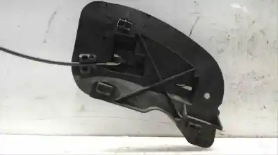 Pièce détachée automobile d'occasion poignée intérieure avant droite pour corsa combo corsa c familiar références oem iam 13104264  