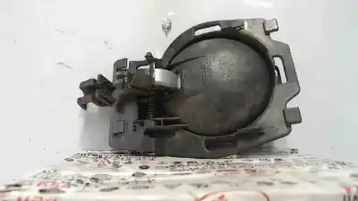 Second-hand car spare part interior left front handle for citroen citroën c3 i (fc_, fn_) 1.4 hdi citroën c3 i (fc_ fn_) 1.4 hdi oem iam references 9647164577  