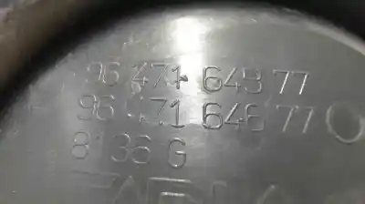 Peça sobressalente para automóvel em segunda mão puxador interior dianteiro esquerdo por citroen c3 8hx(dv4td) referências oem iam 9647164577