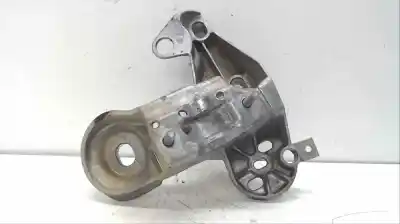 Second-hand car spare part engine support for audi a6 c5 (4b2) 2.5 tdi oem iam references 4b0199352a  