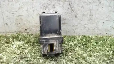 Pezzo di ricambio per auto di seconda mano relè per opel frontera a 4jb1 riferimenti oem iam mr5l20581  