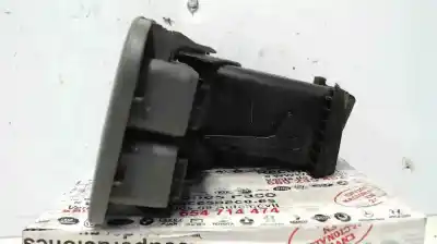 Second-hand car spare part air ventilation grille for nissan pickup d22 king cab 4x4 oem iam references 68761vj400  