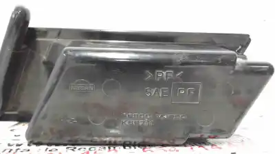 Автозапчастина б/у попільничка для nissan pick-up (d22) td king cab navara 4x4 посилання на oem iam 68800vj200  td25ti