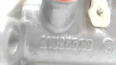 Pezzo di ricambio per auto di seconda mano POMPA FRENI per VOLKSWAGEN POLO  Riferimenti OEM IAM 21025589  