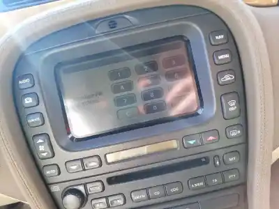 Peça sobressalente para automóvel em segunda mão sistema de áudio / rádio cd por jaguar stype 2.7 v6 diesel executive referências oem iam 2r8310e889ah