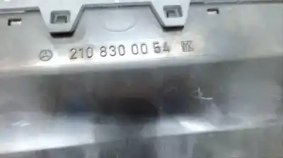 Second-hand car spare part air ventilation grille for mercedes-benz bm serie 210 berlina 320 210.055 oem iam references 2108300054  