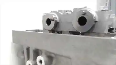 Pezzo di ricambio per auto di seconda mano Testata motore per MITSUBISHI MONTERO (V60/V70)  Riferimenti OEM IAM 4M41 4M41AT  