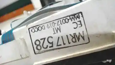 Автозапчастина б/у панель інструментів для mitsubishi l 200 k6 7 2500 td glx 4-ptas. посилання на oem iam mr117528