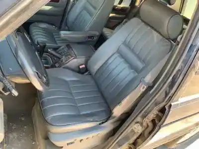 Автозапчастина б/у центральний задній ремін безпеки для land rover range rover ii (p38a) 4.6 4x4 посилання на oem iam btr8892lnf
