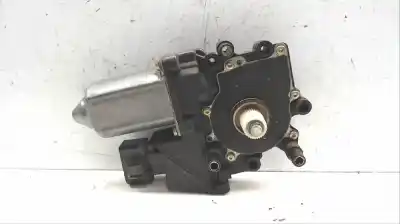 Piesă de schimb auto la mâna a doua MOTORAS MACARA GEAM FATA DREAPTA pentru AUDI A4 B5 AVANT (8D5)  Referințe OEM IAM 114184101  