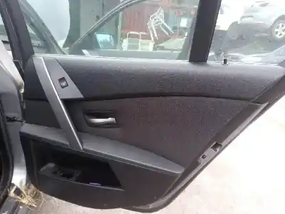 Peça sobressalente para automóvel em segunda mão forra / revestimento da porta traseira direita por bmw serie 5 berlina (e60) n52b25a referências oem iam 