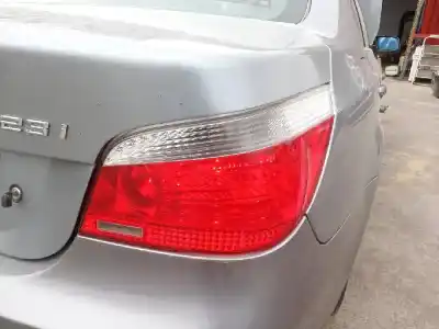Peça sobressalente para automóvel em segunda mão farolim traseiro direito por bmw serie 5 berlina (e60) n52b25a referências oem iam 