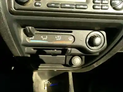 Pièce détachée automobile d'occasion COMMANDE DE CLIMATISATION / CHAUFFAGE pour CITROEN SAXO  Références OEM IAM   
