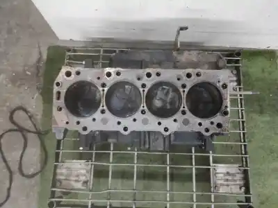 Second-hand car spare part block for mitsubishi montero (l040) 2300 td oem iam references 4d56  