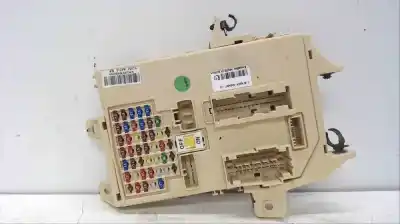 Peça sobressalente para automóvel em segunda mão caixa de fusíveis e relés por kia carens (rp) d4fd referências oem iam 91950a4510