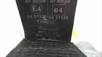 Peça sobressalente para automóvel em segunda mão cinto de segurança dianteiro esquerdo por kia carens (rp) d4fd referências oem iam 