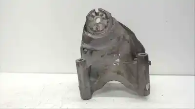 Second-hand car spare part engine support for volkswagen touareg (7la, 7l6, 7l7) 2.5 r5 tdi oem iam references 070199308a  