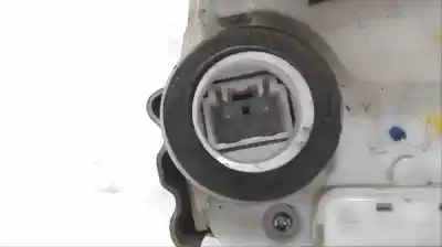 İkinci el araba yedek parçası arka sag kapi kilidi için toyota prius (nhw30) eco oem iam referansları   