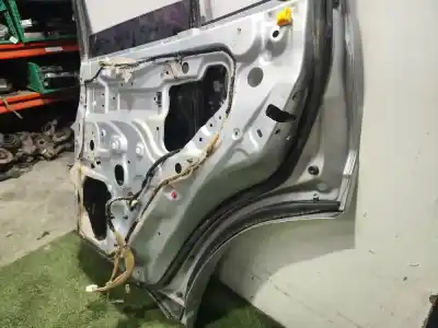 Автозапчастина б/у двері задні праві для mitsubishi montero (v80/v90) 3.2 di-d intense посилання на oem iam mn150368