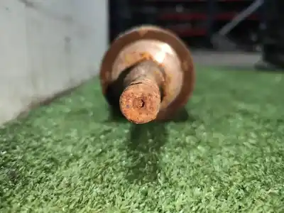 Автозапчастина б/у передня права трансмісія для mitsubishi l 200 (ka0/kb0) cabina doble intense 4x4 посилання на oem iam mn110547  