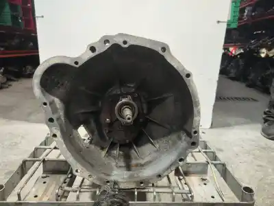 Peça sobressalente para automóvel em segunda mão caixa de velocidades por nissan pickup d22 td doble cabina navara 4x4 referências oem iam td25 4x2  
