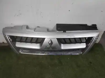 Second-hand car spare part front radiator support for mitsubishi montero (v60/v70) 3.2 di-d avance oem iam references mn117713